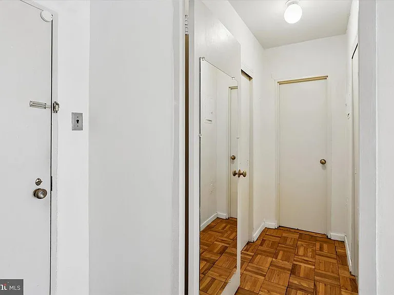 2475 Virginia Ave NW #220 — Photo 18