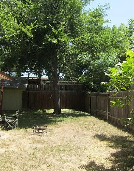 4703 Harmon Ave — Photo 17