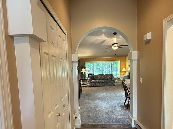 3rd image of 12 White Tail Way #C