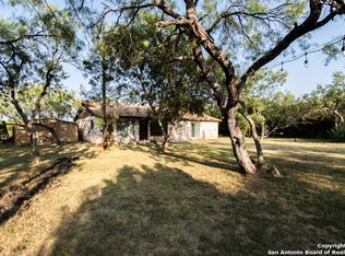 211 County Road 468, Castroville, TX 78009
