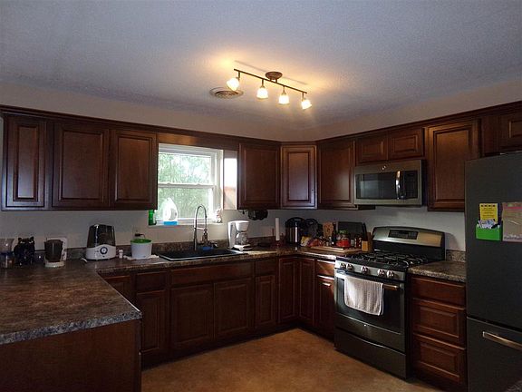3rd image of 4478 Brockland Dr
