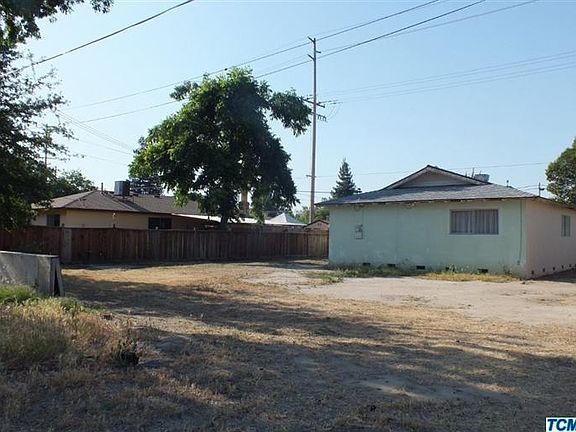 2nd image of 1548 W Caldwell Ave