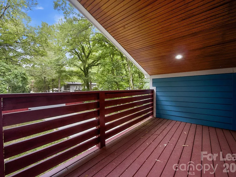 1198 Chronicle Ave — Photo 20
