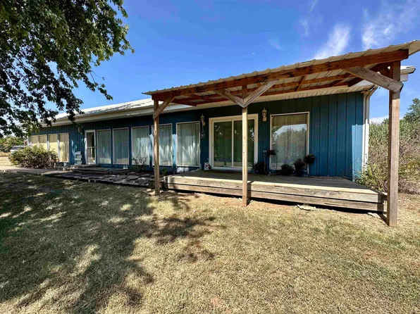 720 W Broadway St, Pond Creek, OK 73766