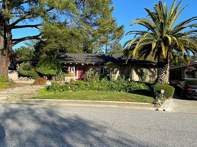 1st image of 19782 Glen Brae Dr
