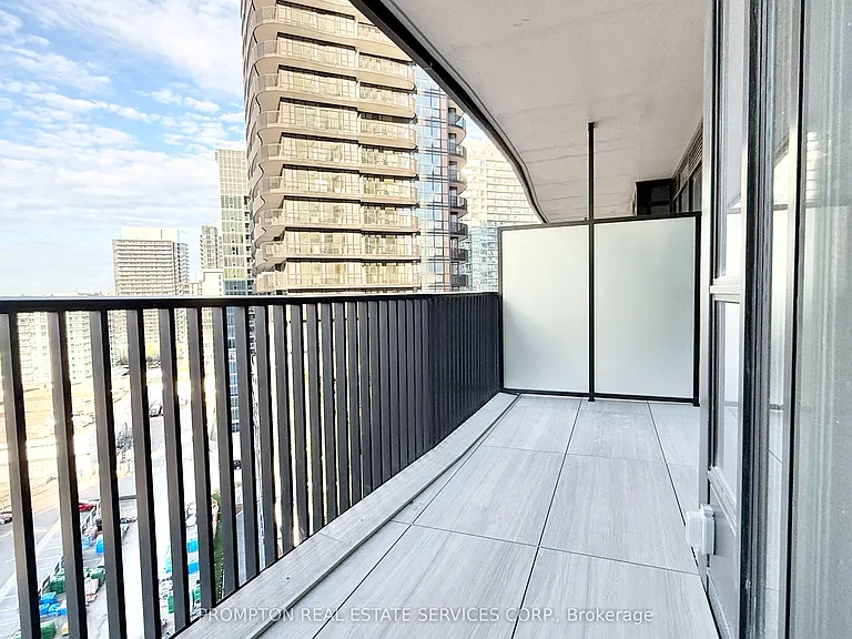 18 Esther Shiner Blvd #1008 — Photo 12