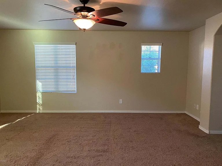 957 S Wallrade Ln — Photo 34