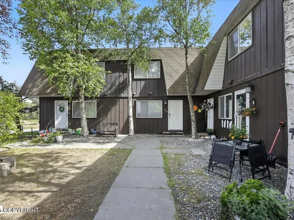 3520 W Dimond Blvd #2, Anchorage, AK 99502