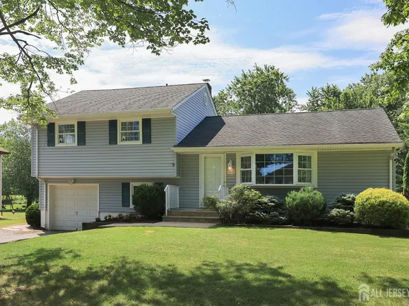 505 Runyon Ave, Piscataway, NJ 08854