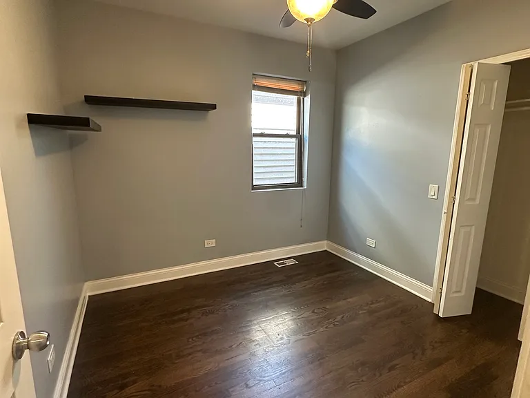 1722 W Hastings St #CH — Photo 8