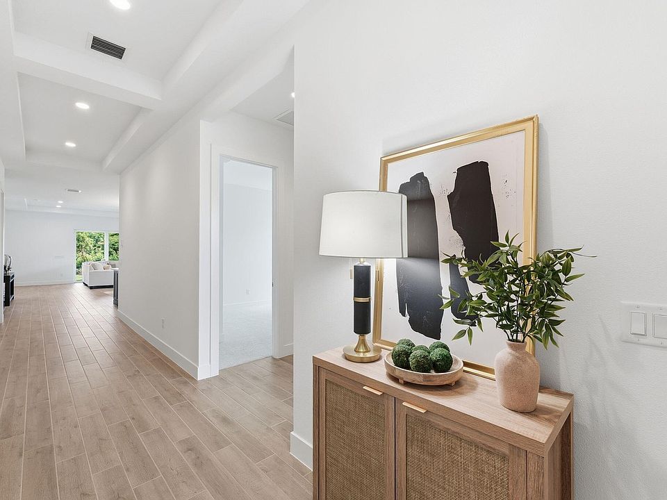 6883 68th Square, Vero Beach, FL 32967 | Zillow