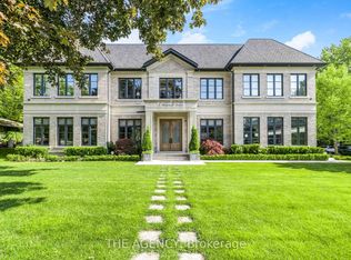 1 Suncrest Dr, Toronto, ON M3C2L1