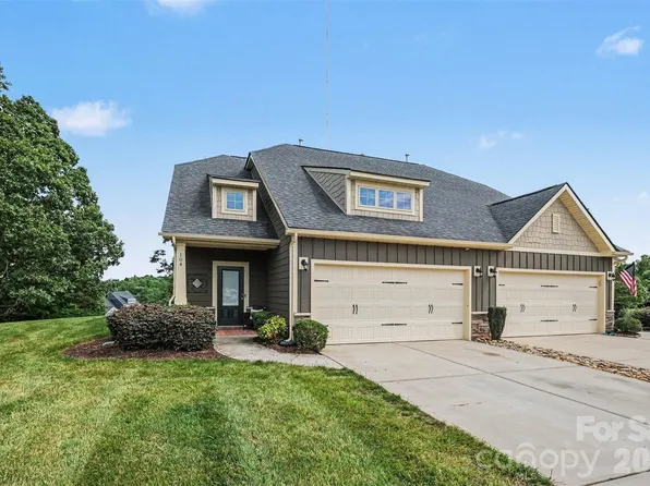 104 Boxtail Way, Mooresville, NC 28115
