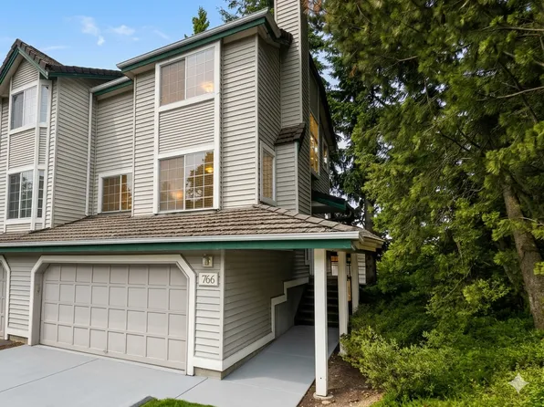 766 122nd Ave NE, Bellevue, WA 98005