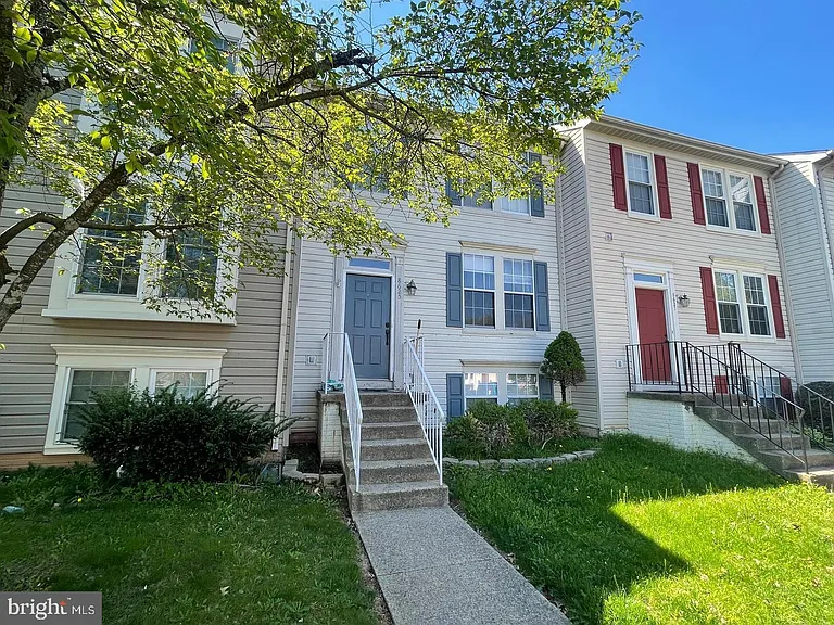 8625 Walcott Ct — Photo 1