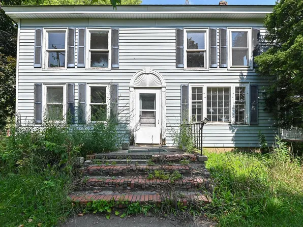 S103W26400 Maple AVENUE, Mukwonago, WI 53149