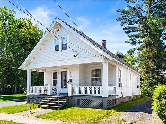 2nd image of 1429 Fincke Ave