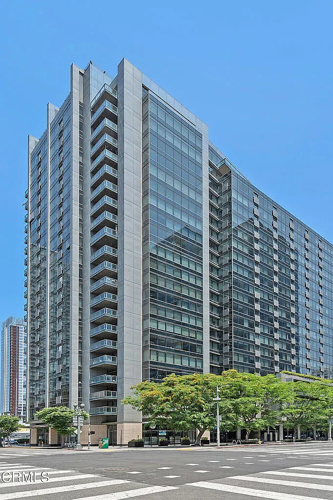 Building Photo - 1155 S Grand Ave #1210