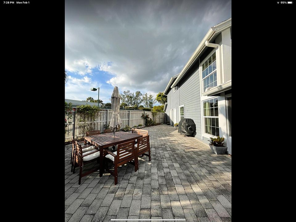 2nd image of 5052 POINTE EMERALD Lane