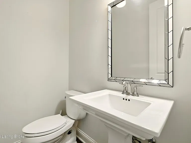 8707 Featherbell Blvd — Photo 20