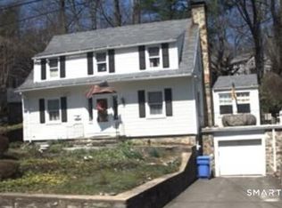 34 Fern Circle, Waterbury, CT 06704