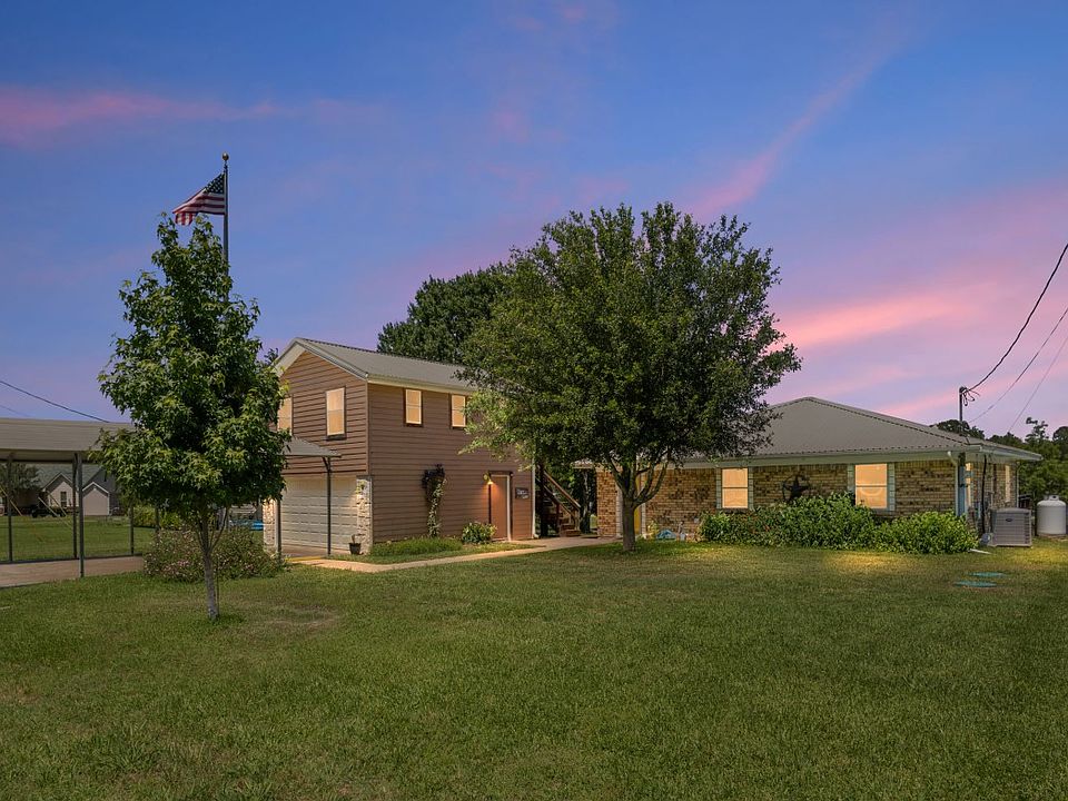1st image of 227 Scenic Rd