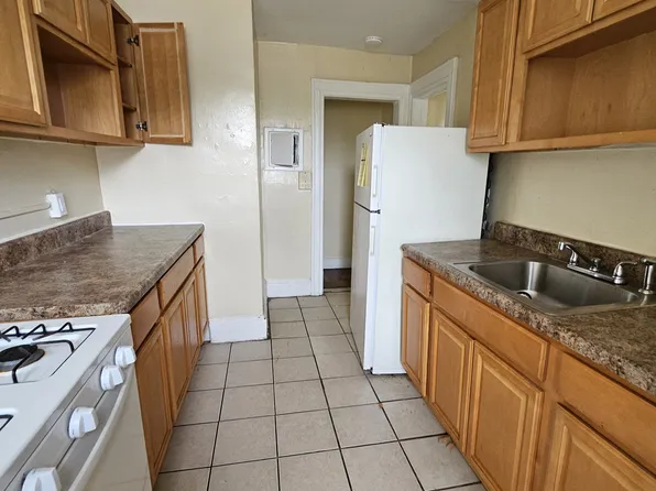 703 Howard Ave, New Haven, CT