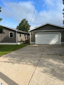 109 E Michigan St, Mancelona, MI, 49659