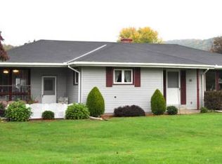 822 Pleasant Dr, Warren, PA 16365