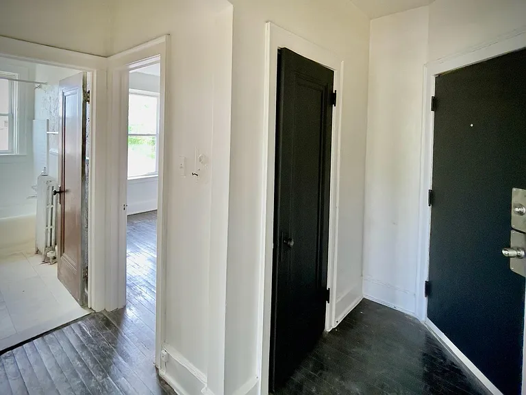 2545 Ford St #C2 — Photo 6