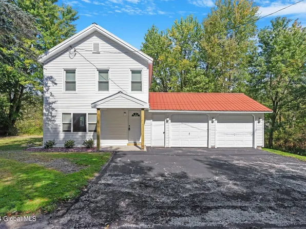 96 W 11th Avenue, Gloversville, NY 12078