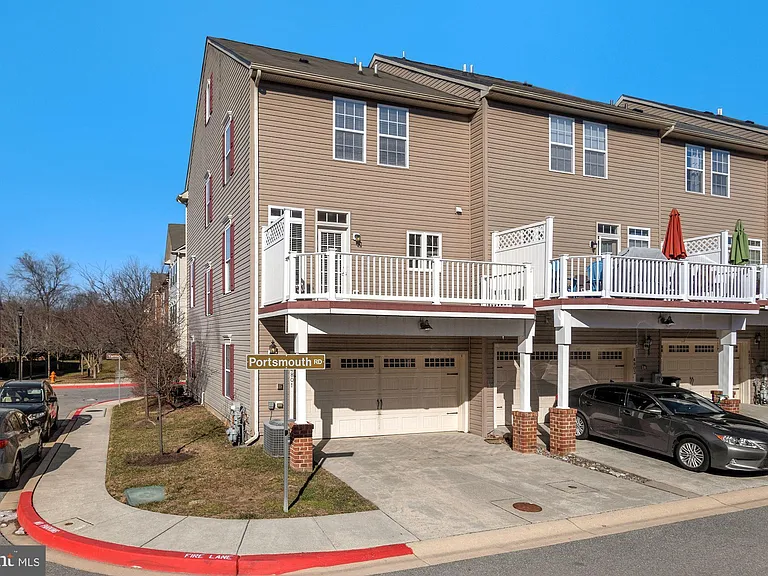 4801 Portsmouth Rd #17 — Photo 32