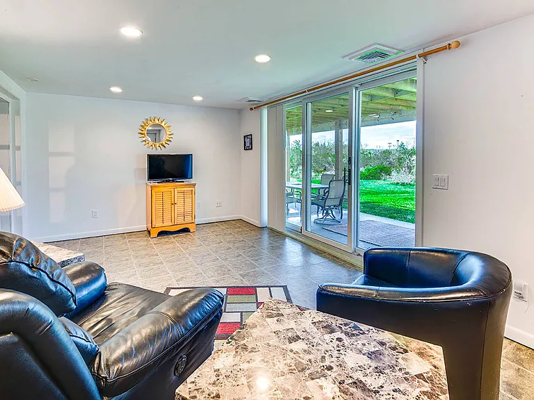 47 Cliff Dr — Photo 23