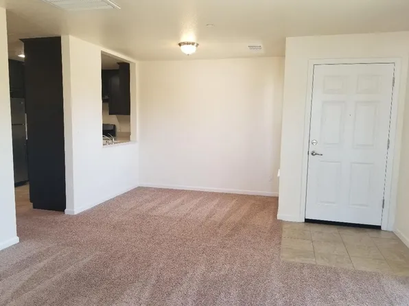 Villa Capri Apartments, 225 N Fremont St #723b15027, Manteca, CA 95336