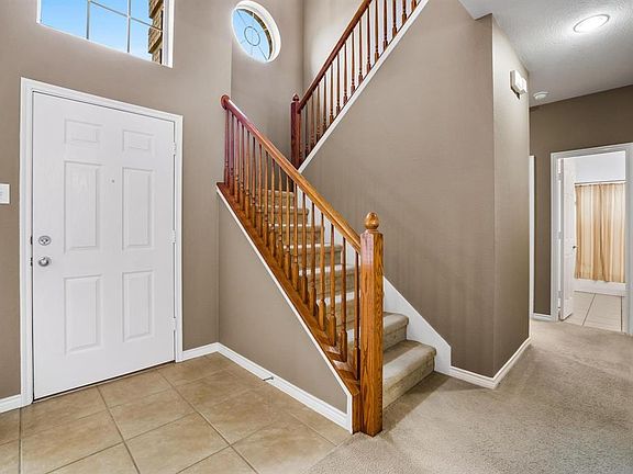 4th image of 3077 Stoney Hollow Ln