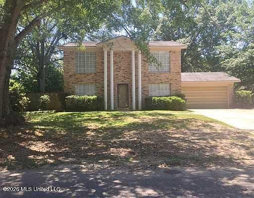 1st image of 2501 Holiday Dr