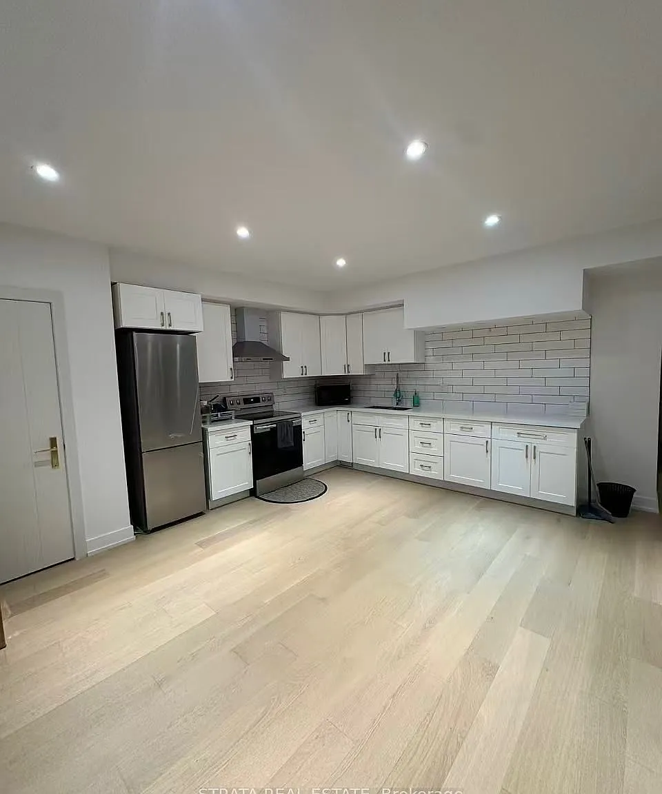 2 bed, $2,200 — Photo 1
