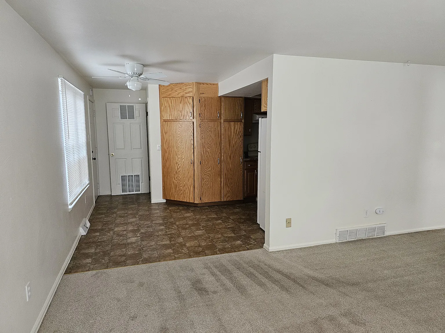 1162 Cree Dr — Photo 4
