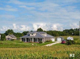 8341 Ickes Rd, Wooster, OH 44691