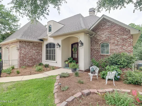 765 McLane Ln, Biloxi, MS 39532