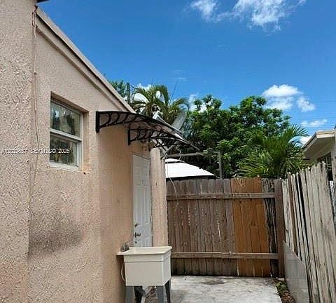 3rd image of 90 Flagami Blvd #2