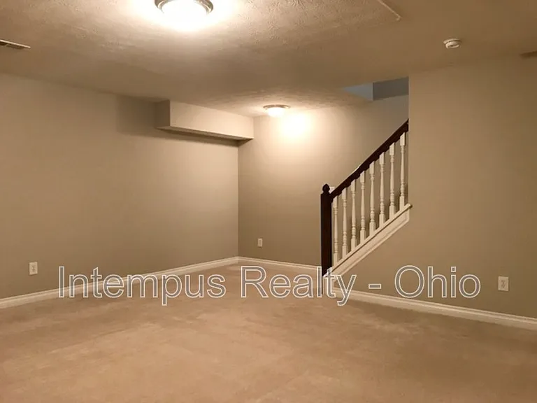 6346 Grassmere Dr — Photo 61