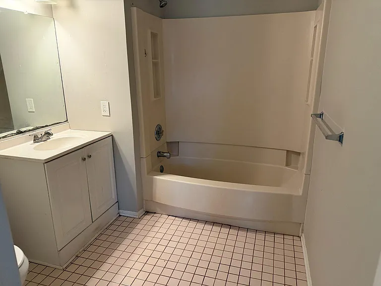 5518 Aberdeen Dr #A — Photo 12