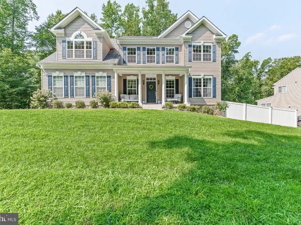 3260 Monroe Dr, Huntingtown, MD 20639