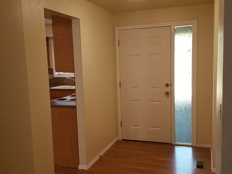 3617 Silverstone Dr NE — Photo 9