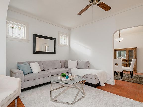 3rd image of 617 Circle Ave