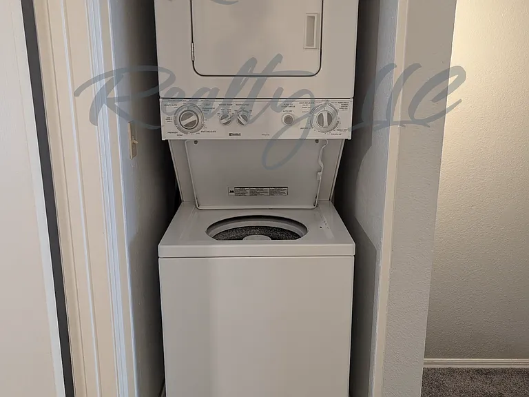 921 W University Dr #1107 — Photo 33