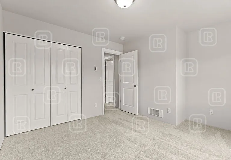 1840 N Willamette Rd — Photo 24