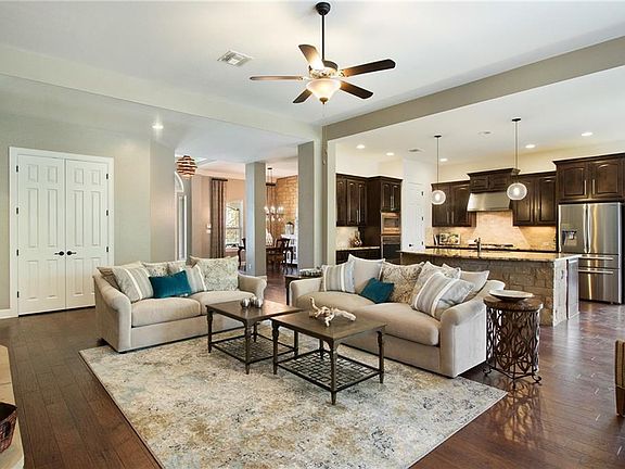 3rd image of 12220 Pratolina Dr