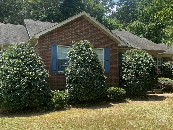 6003 Charlton Oaks Dr, Waxhaw, NC 28173